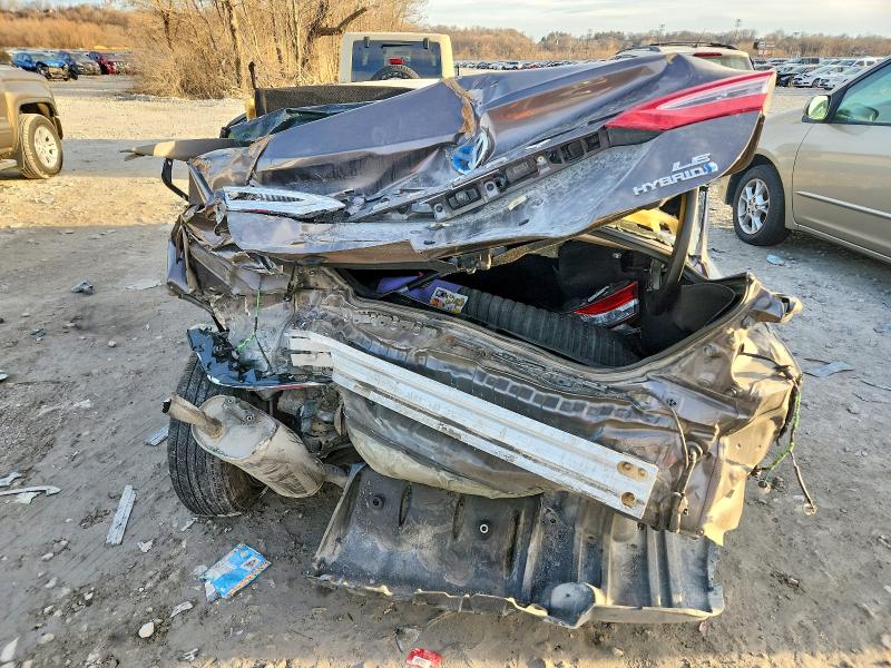Photo 6 from auction – 2020 TOYOTA CAMRY with VIN 4T1C31AK9LU019438