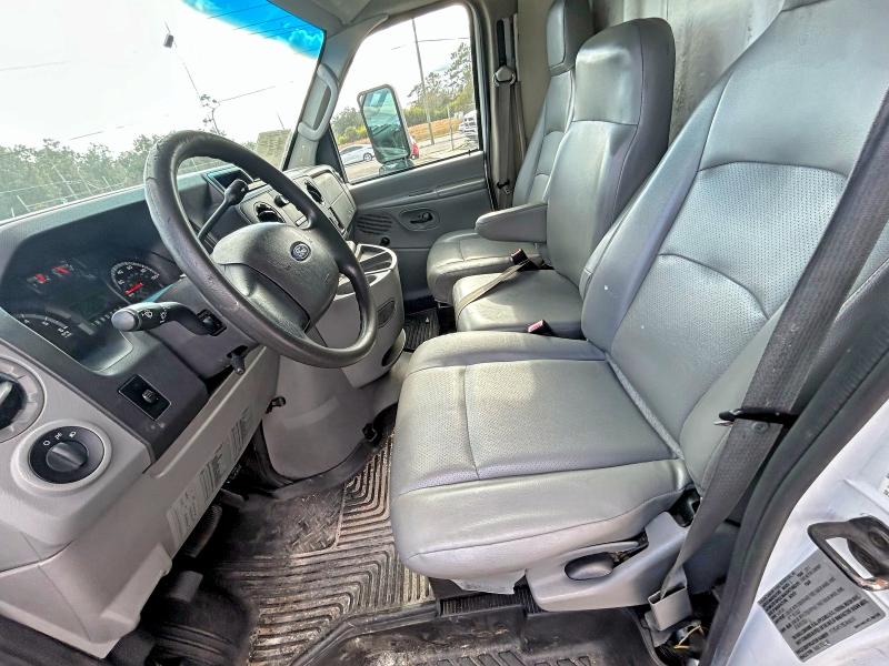 Photo 13 from auction – 2011 FORD ECONOLINE with VIN 1FDXE4FS7BDA96555