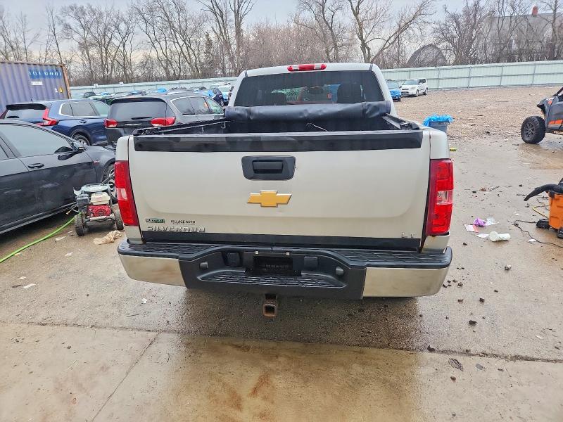 Photo 6 from auction – 2010 CHEVROLET SILVERADO with VIN 1GCSKSE36AZ157241