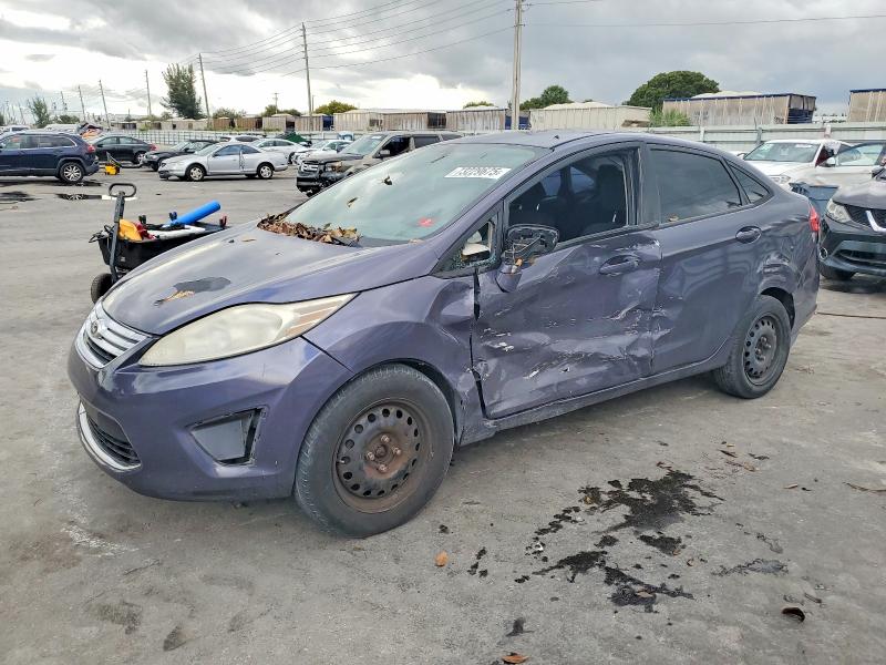 FORD FIESTA SE 2013 with VIN 3FADP4BJ7DM223512 - Photo from auction