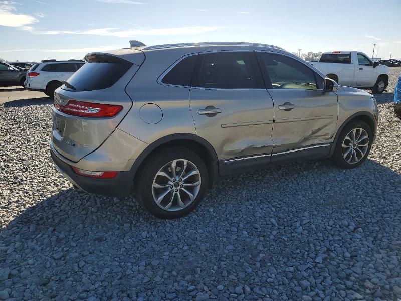 Photo 3 from auction – 2015 LINCOLN MKC with VIN 5LMCJ2A95FUJ42065