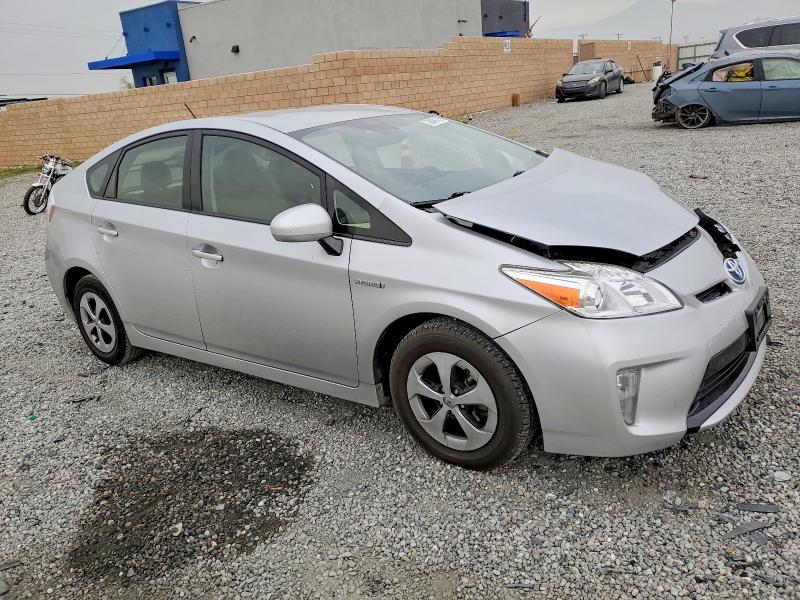 Photo 4 from auction – 2015 TOYOTA PRIUS with VIN JTDKN3DU9F0460100