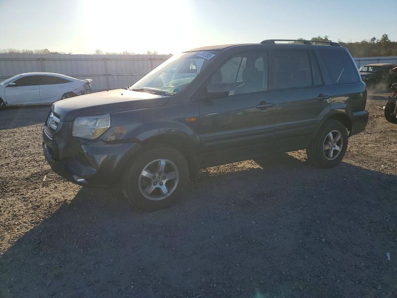 HONDA PILOT EX 2006 with VIN 5FNYF18466B007141 - Photo from auction