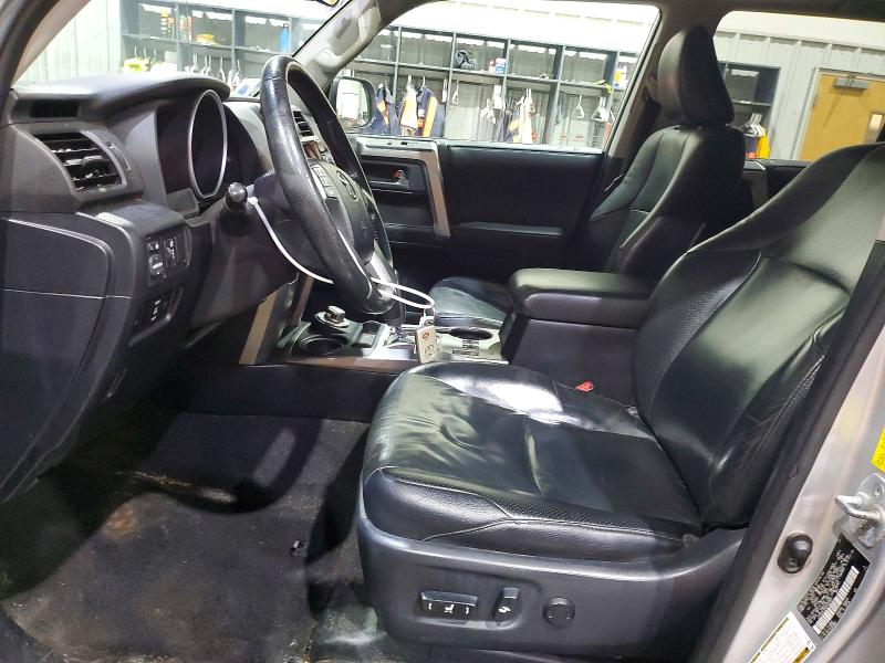 Photo 7 from auction – 2010 TOYOTA 4RUNNER SR with VIN JTEBU5JR4A5000591