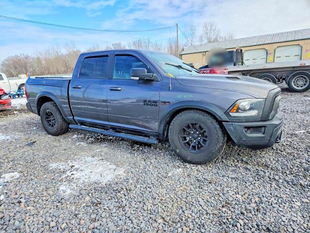 Photo 4 from auction – 2017 RAM 1500 with VIN 1C6RR7YT3HS759771