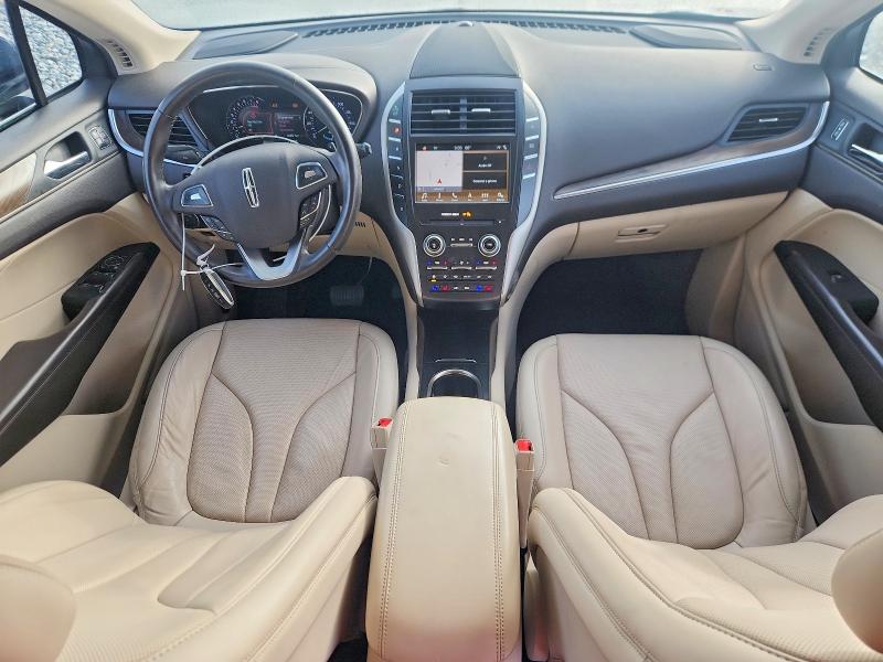 Photo 8 from auction – 2019 LINCOLN MKC RESERV with VIN 5LMCJ3C91KUL03590