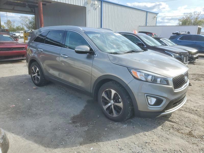 Photo 4 from auction – 2016 KIA SORENTO EX with VIN 5XYPH4A53GG173122