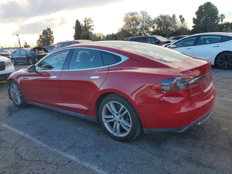 Photo 2 from auction – 2015 TESLA MODEL S 70 with VIN 5YJSA1S24FF087292