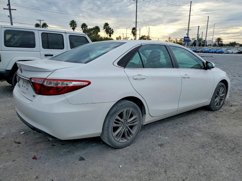 Photo 3 from auction – 2017 TOYOTA CAMRY with VIN 4T1BF1FK5HU723512