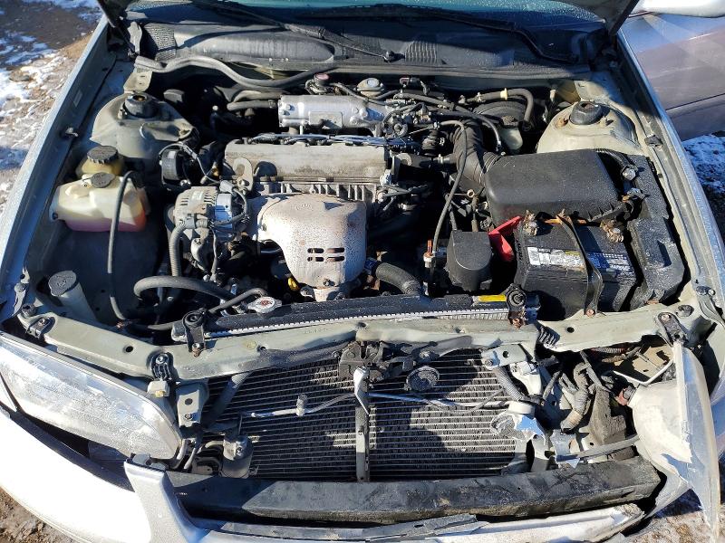Photo 11 from auction – 2000 TOYOTA CAMRY with VIN 4T1BG22K5YU013972