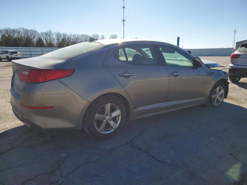 Фото 3 с аукциона – 2015 KIA OPTIMA с VIN 5XXGM4A75FG403825