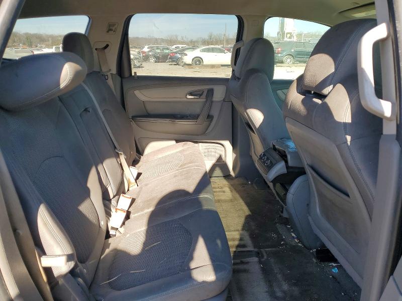 Photo 11 from auction – 2017 CHEVROLET TRAVERSE L with VIN 1GNKRFED2HJ136883