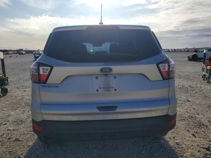 Photo 6 from auction – 2017 FORD ESCAPE S with VIN 1FMCU0F73HUD93305