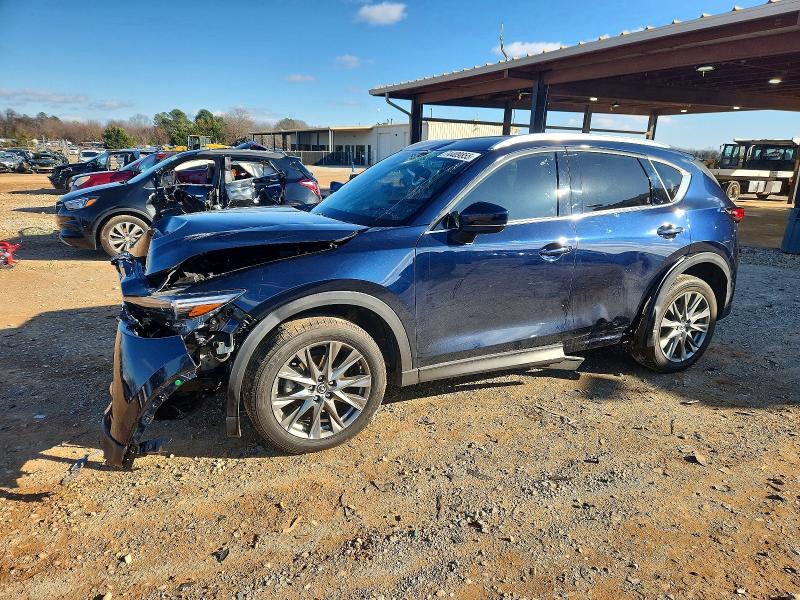 MAZDA CX-5 SIGNA 2019 with VIN JM3KFBEY8K0574809 - Photo from auction