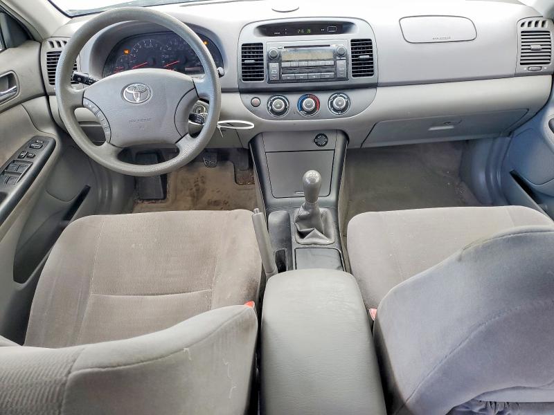 Photo 8 from auction – 2005 TOYOTA CAMRY LE with VIN JTDBE32KX53021597