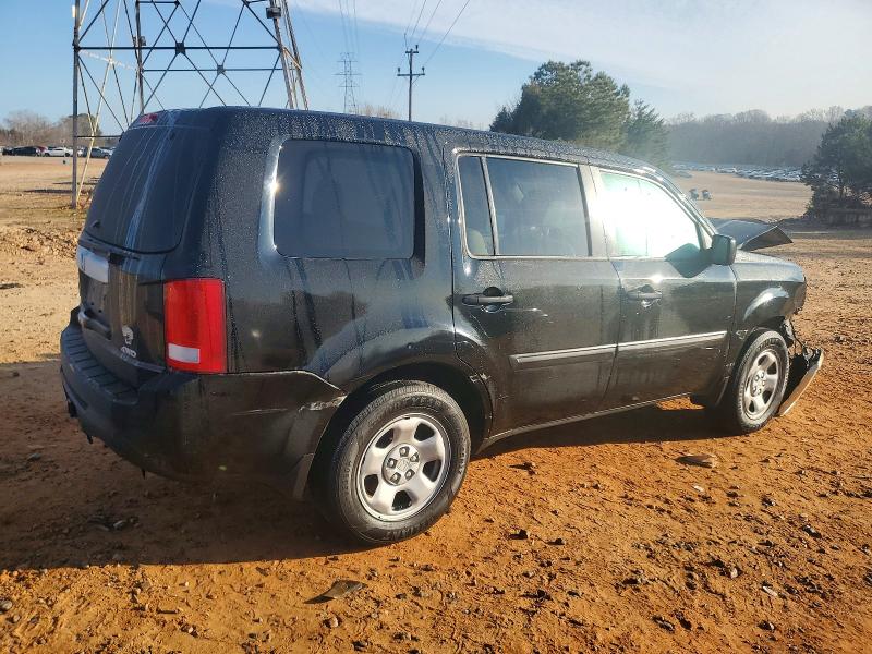 Photo 3 from auction – 2015 HONDA PILOT LX with VIN 5FNYF4H24FB047671