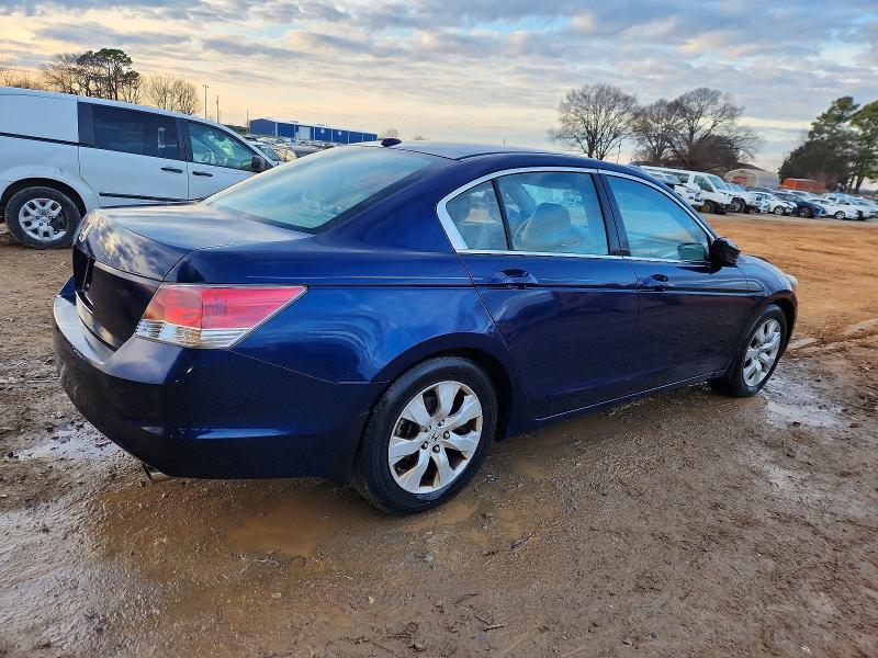 Photo 3 from auction – 2010 HONDA ACCORD with VIN 1HGCP2F86AA000194