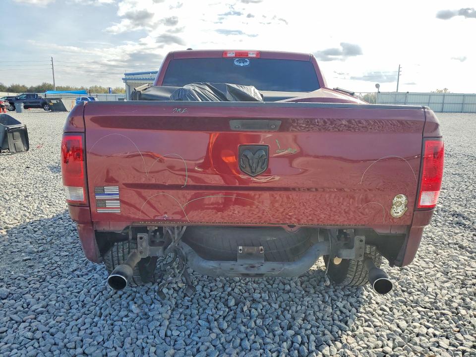 Photo 6 from auction – 2017 RAM 1500 with VIN 1C6RR6KT5HS703625