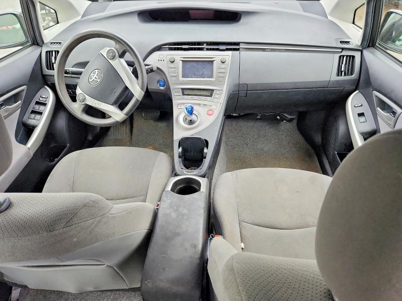 Photo 8 from auction – 2015 TOYOTA PRIUS with VIN JTDKN3DU6F0432125