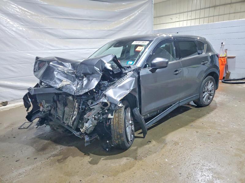MAZDA CX-5 2020 with VIN JM3KFBDM8L0786819 - Photo from auction