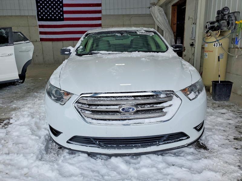 Photo 5 from auction – 2013 FORD TAURUS SE with VIN 1FAHP2D84DG112541