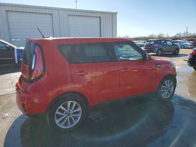 Photo 3 from auction – 2019 KIA SOUL + with VIN KNDJP3A56K7629140