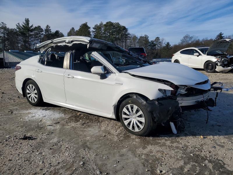 Photo 4 from auction – 2021 TOYOTA CAMRY LE with VIN 4T1C31AK6MU021844