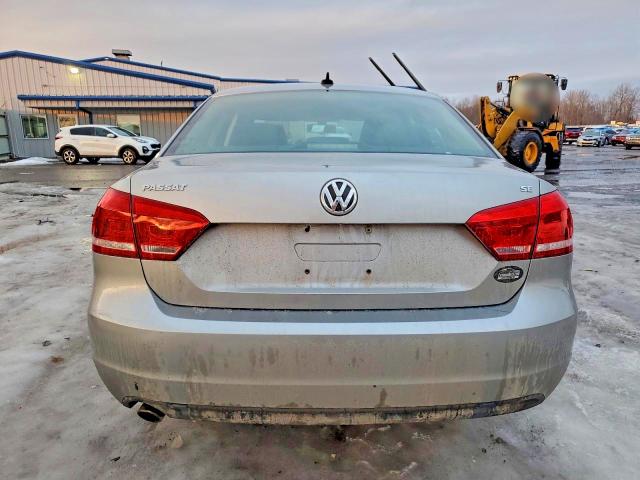 Photo 6 from auction – 2013 VOLKSWAGEN PASSAT with VIN 1VWBP7A30DC124244