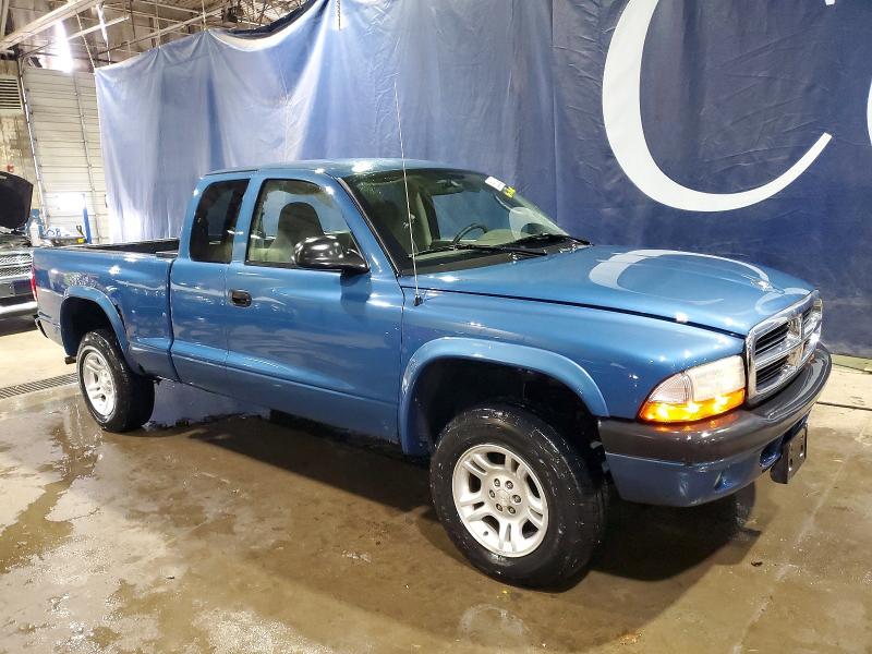 Photo 4 from auction – 2004 DODGE DAKOTA SPO with VIN 1D7HG32N54S746419