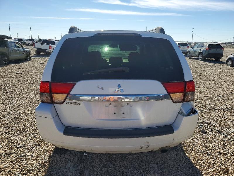Photo 6 from auction – 2011 MITSUBISHI ENDEAVOR with VIN 4A4JM2AS0BE036807