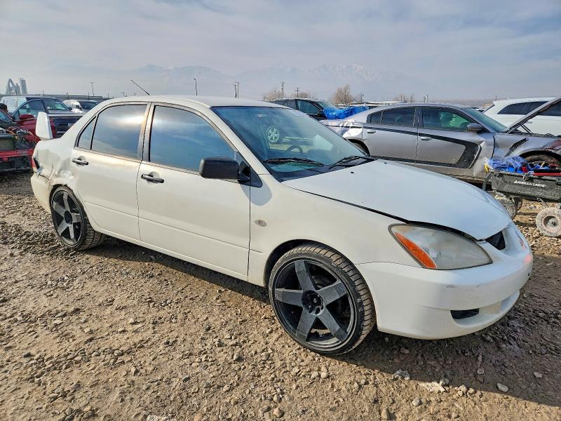 Photo 4 from auction – 2005 MITSUBISHI LANCER with VIN JA3AJ26E75U011236