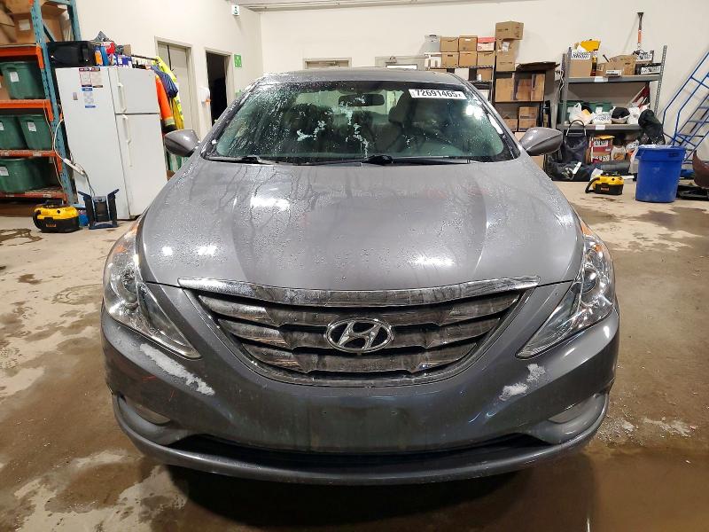Photo 5 from auction – 2012 HYUNDAI SONATA with VIN 5NPEB4AC7CH342553