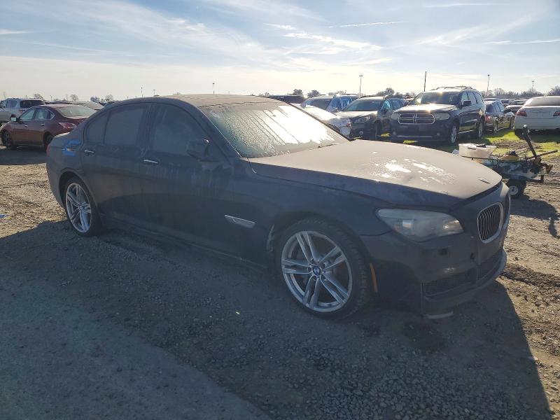 Photo 4 from auction – 2012 BMW 750 I with VIN WBAKA8C55CDS99829