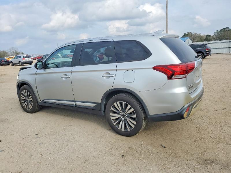 Photo 2 from auction – 2020 MITSUBISHI OUTLANDER with VIN JA4AD2A35LZ013723