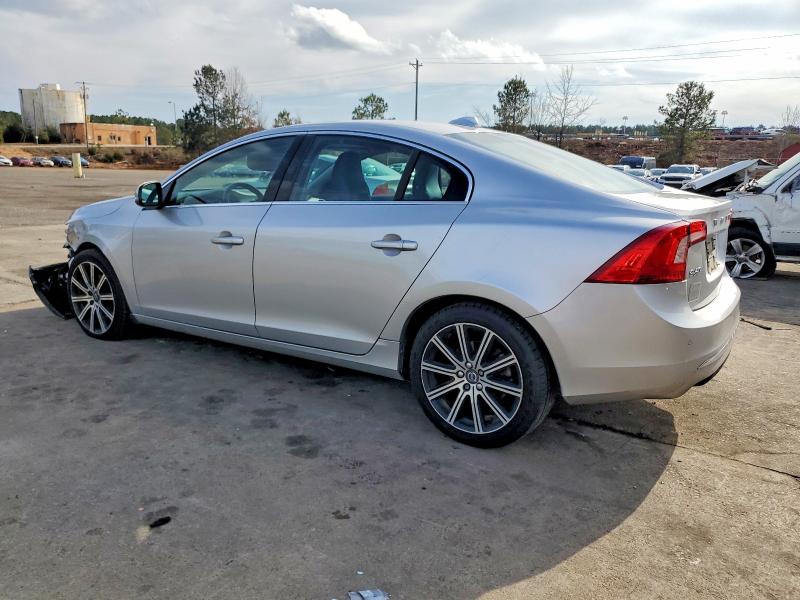 Photo 2 from auction – 2017 VOLVO S60 PREMIE with VIN LYV402HKXHB137545