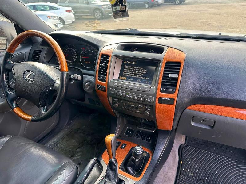 Photo 11 from auction – 2007 LEXUS GX with VIN JTJBT20X870139633