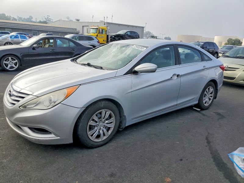 HYUNDAI SONATA GLS 2012 with VIN 5NPEB4AC1CH496885 - Photo from auction