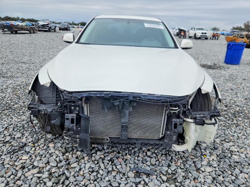 Photo 5 from auction – 2015 INFINITI Q50 BASE with VIN JN1BV7AP9FM334935