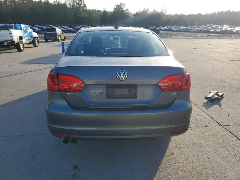 Photo 6 from auction – 2014 VOLKSWAGEN JETTA SE with VIN 3VWD07AJ2EM434116