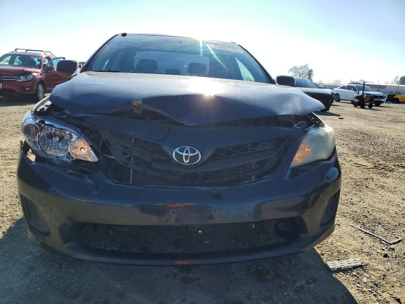 Photo 5 from auction – 2013 TOYOTA COROLLA with VIN 5YFBU4EE3DP203694