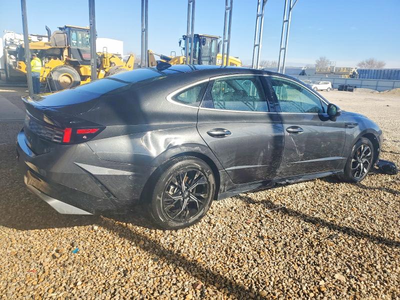 Photo 3 from auction – 2025 HYUNDAI SONATA SEL with VIN KMHL64JA4SA461981