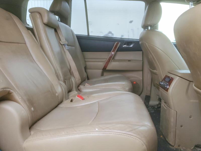 Photo 11 from auction – 2012 TOYOTA HIGHLANDER with VIN 5TDDK3EH5CS123712