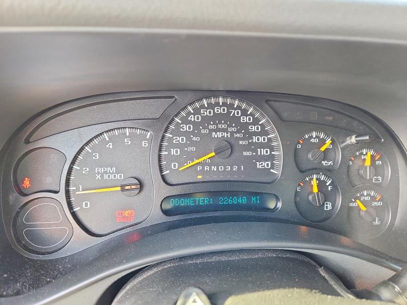 Photo 9 from auction – 2006 CHEVROLET SILVERADO with VIN 2GCEK19V861338411