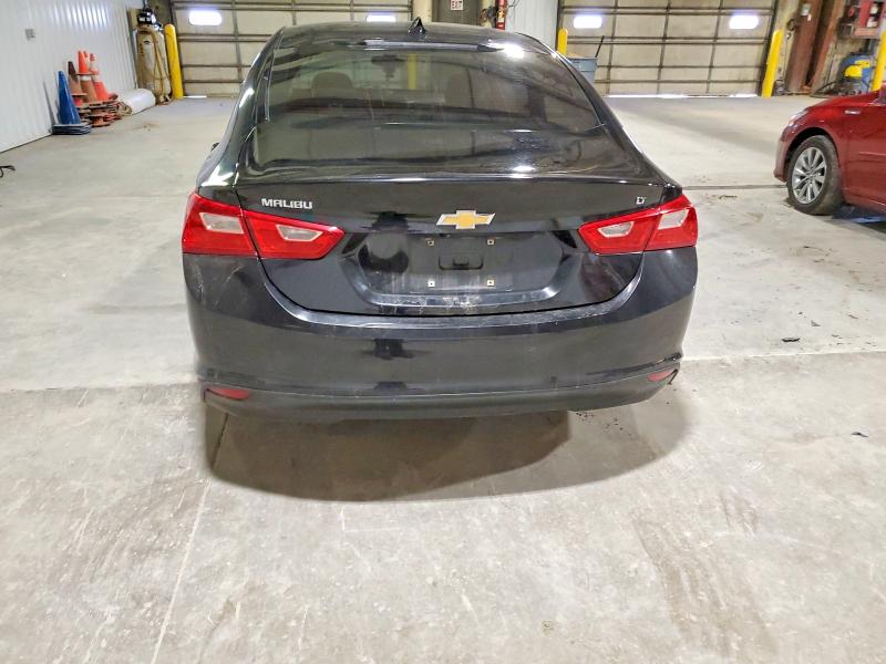 Photo 6 from auction – 2017 CHEVROLET MALIBU with VIN 1G1ZE5ST7HF200839