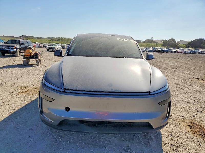 Photo 5 from auction – 2026 TESLA MODEL Y with VIN 7SAYGDEE5TA400930
