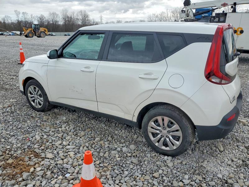 Photo 2 from auction – 2021 KIA SOUL with VIN KNDJ23AUXM7755199