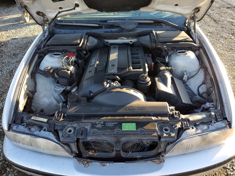 Photo 11 from auction – 2000 BMW 528 I AUTO with VIN WBADM6344YGV00282