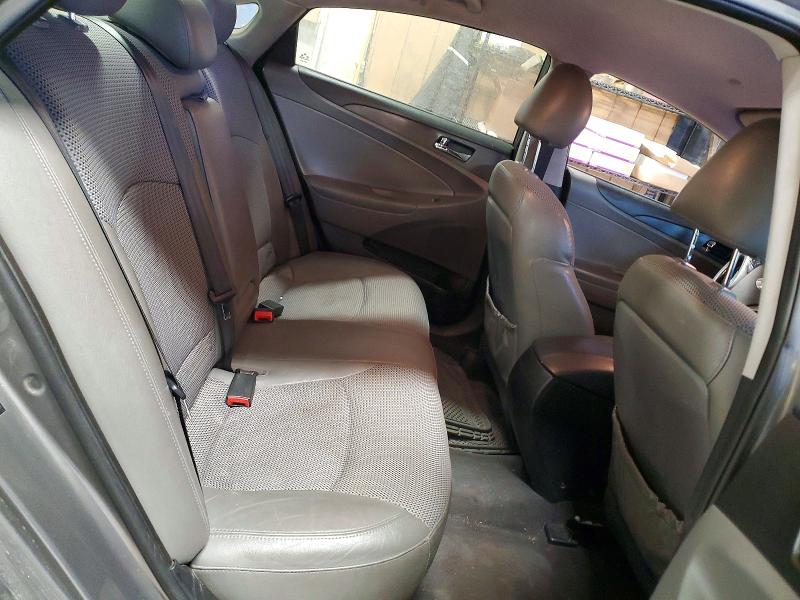 Photo 10 from auction – 2012 HYUNDAI SONATA SE with VIN 5NPEC4AB7CH428644