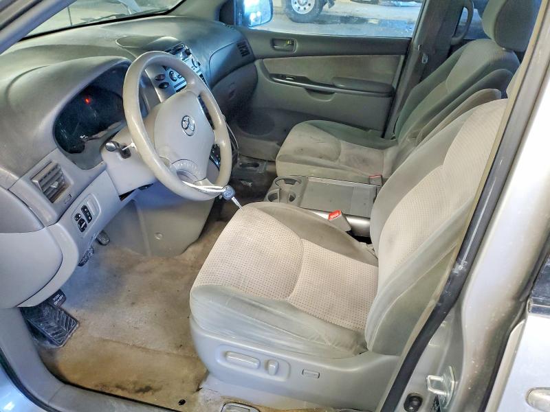 Photo 7 from auction – 2008 TOYOTA SIENNA with VIN 5TDZK23C98S167341