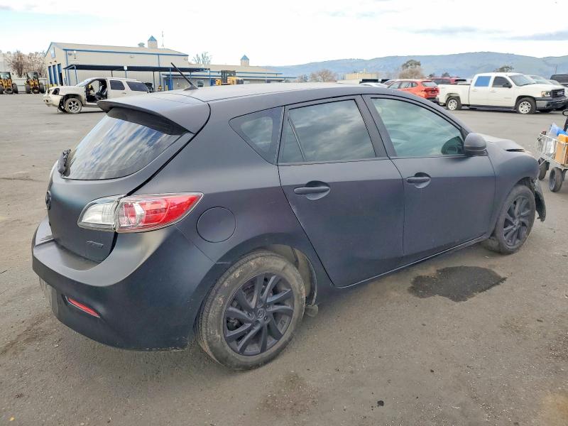 Photo 3 from auction – 2012 MAZDA 3 I with VIN JM1BL1L81C1647139